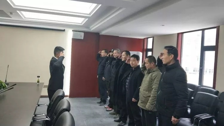 1552383874933057.jpg 640.webp (4).jpg