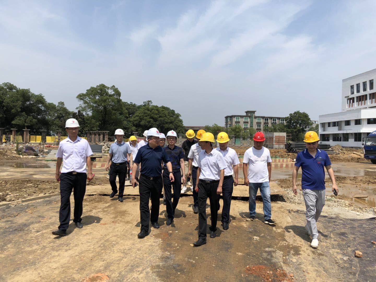 1560220528236419.jpg 1560220528236419.jpg