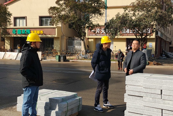 1610942160176153.jpg 南昌市政建設(shè)集團(tuán)黨委委員副總經(jīng)理付海華塘山鎮(zhèn)青湖村城中村改造工程項(xiàng)目6003.jpg