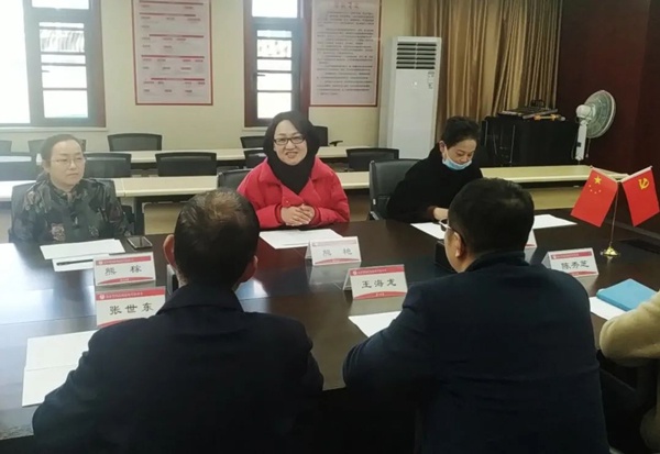 1611740964515403.jpg 南昌市總工會走訪慰問南昌市政建設集團困難職工6003.jpg