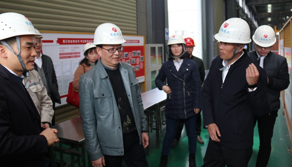 1616490106824915.jpg 南昌市政公用集團(tuán)熊新國(guó)檢查市政遠(yuǎn)大工廠600.jpg