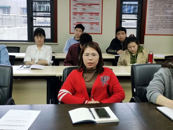 1619506158993720.jpg 市政建設(shè)集團黨群辦組織召開宣傳管理辦法宣貫6003.jpg