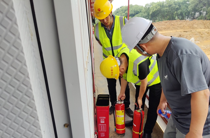 1623312394107974.jpg 南昌縣人才公共實訓基地項目開展端午節(jié)前安全檢查691.jpg