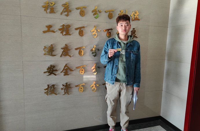 1637805893261166.jpg 點(diǎn)亮職工微心愿市政建設(shè)人在行動6913.jpg