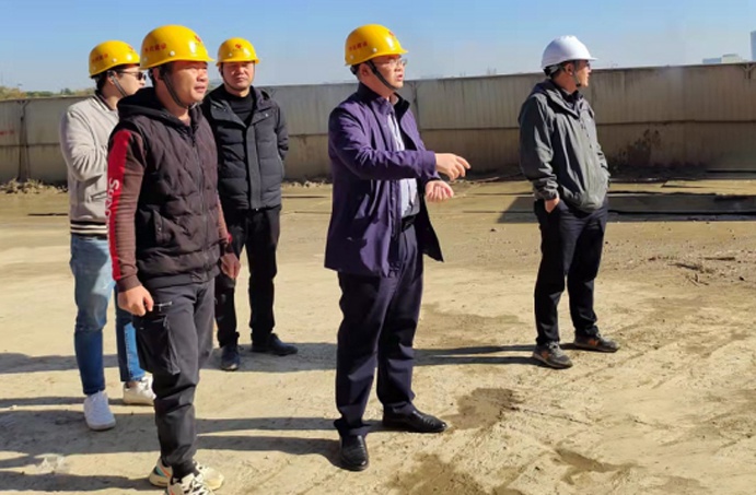 1638166879257845.jpg 付海華前往無錫XDG-2020-55號(hào)地塊檢查指導(dǎo)691.jpg