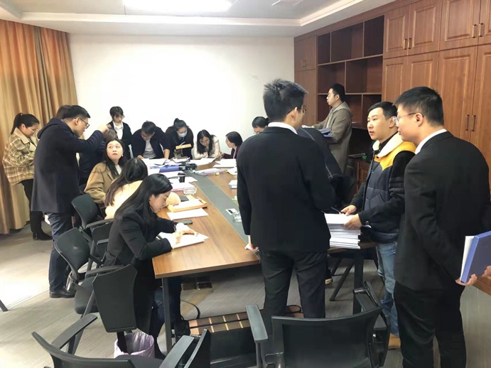 1640749072951874.jpg 2021年市政公用集團(tuán)國(guó)企改革三年攻堅(jiān)行動(dòng)專(zhuān)項(xiàng)檢查會(huì)議南昌市政建設(shè)集團(tuán)舉行6911.jpg