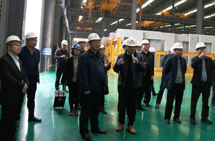 1646183530760554.jpg 蕉嶺縣委常委-副縣長徐永嶺蒞臨市政遠(yuǎn)大公司參觀調(diào)研691.jpg