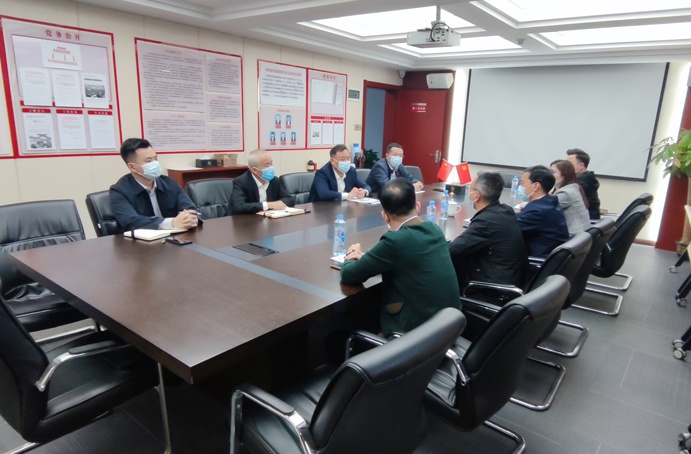 1650011056384648.jpg 萬(wàn)義輝蒞臨我司督導(dǎo)疫情防控工作6912.jpg