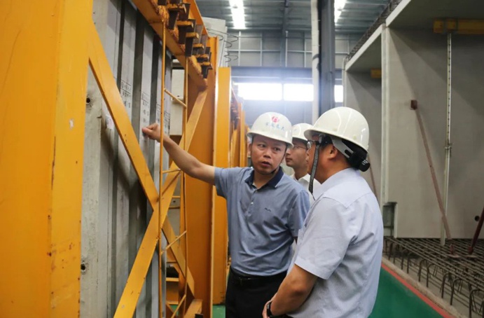 南昌縣人大常委會副主任王光華到市政遠(yuǎn)大公司開展優(yōu)化營商環(huán)境暨“護(hù)航行動”走訪 南昌縣人大常委會副主任王光華到市政遠(yuǎn)大公司開展優(yōu)化營商環(huán)境暨“護(hù)航行動”走訪