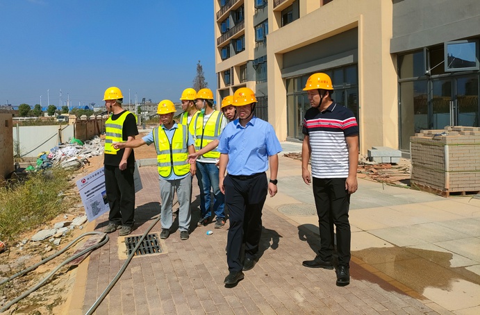 領(lǐng)導(dǎo)班子深入掛點(diǎn)項(xiàng)目督導(dǎo)項(xiàng)目建設(shè)和安全生產(chǎn) 領(lǐng)導(dǎo)班子深入掛點(diǎn)項(xiàng)目督導(dǎo)項(xiàng)目建設(shè)和安全生產(chǎn)