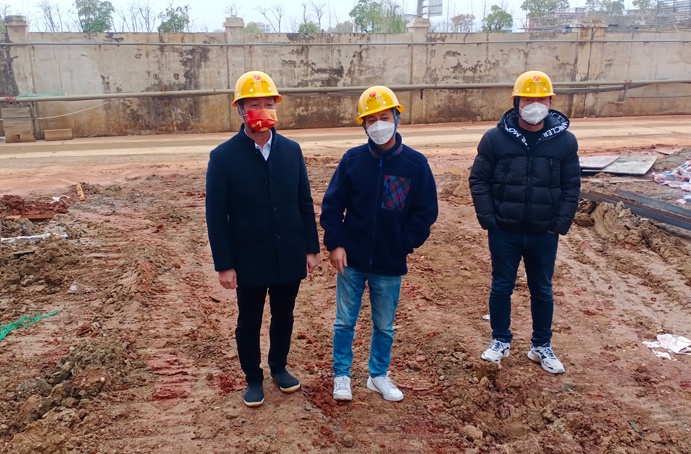 南昌市政建設(shè)集團(tuán)領(lǐng)導(dǎo)班子深入項目一線開展節(jié)前督導(dǎo)慰問 南昌市政建設(shè)集團(tuán)領(lǐng)導(dǎo)班子深入項目一線開展節(jié)前督導(dǎo)慰問