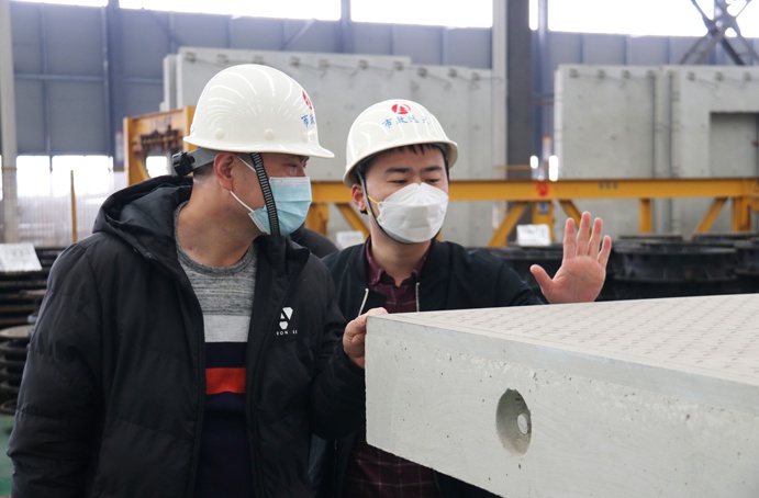 江西省城鎮(zhèn)發(fā)展服務(wù)中心副調(diào)研員熊小羅到市政遠(yuǎn)大公司開(kāi)展裝配式建筑信息價(jià)調(diào) 江西省城鎮(zhèn)發(fā)展服務(wù)中心副調(diào)研員熊小羅到市政遠(yuǎn)大公司開(kāi)展裝配式建筑信息價(jià)調(diào)