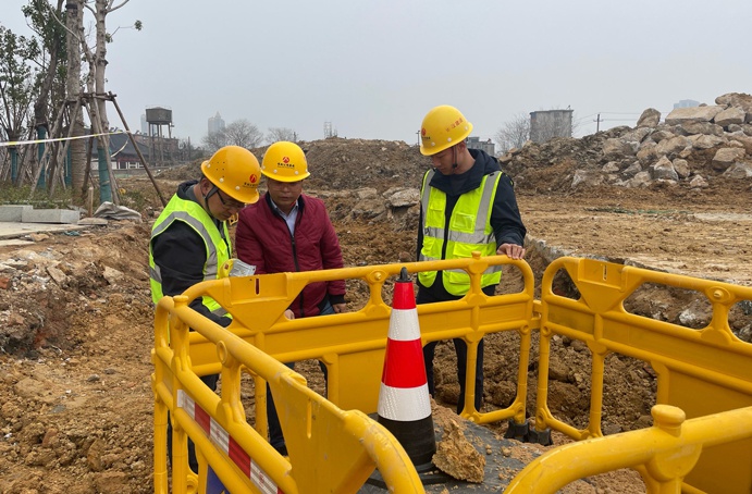 南昌市政建設(shè)集團(tuán)各項(xiàng)目開(kāi)展安全隱患大排查大整治工作 南昌市政建設(shè)集團(tuán)各項(xiàng)目開(kāi)展安全隱患大排查大整治工作