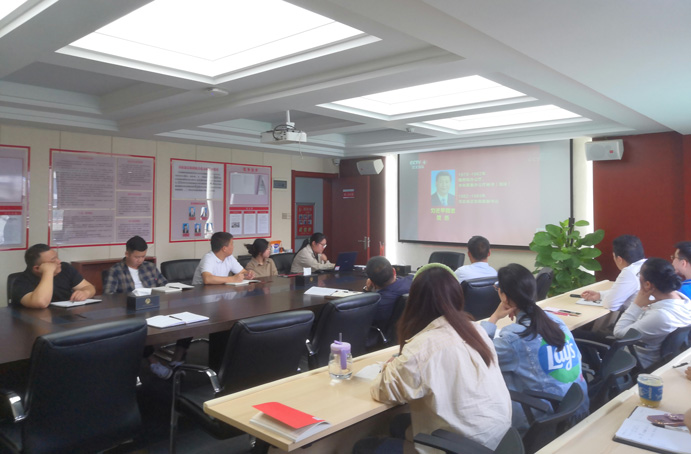 南昌市政建設(shè)集團(tuán)機(jī)關(guān)第二黨支部開展五月主題黨日活動 南昌市政建設(shè)集團(tuán)機(jī)關(guān)第二黨支部開展五月主題黨日活動