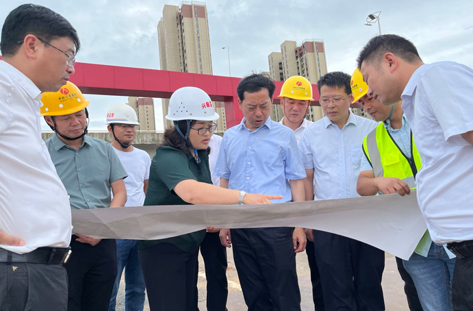 萬義輝到杭州路項(xiàng)目調(diào)研 萬義輝到杭州路項(xiàng)目調(diào)研