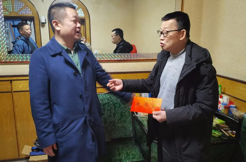 南昌市政建設(shè)集團開展2024年春節(jié)“送溫暖”走訪慰問行動 南昌市政建設(shè)集團開展2024年春節(jié)“送溫暖”走訪慰問行動