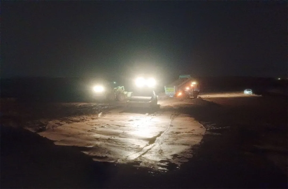 贛江新區(qū)云翔大道建設(shè)進(jìn)展:分秒必爭(zhēng)沖刺通車目標(biāo) | 南昌市政建設(shè)集團(tuán)攻堅(jiān)紀(jì)實(shí) 贛江新區(qū)云翔大道建設(shè)進(jìn)展:分秒必爭(zhēng)沖刺通車目標(biāo) | 南昌市政建設(shè)集團(tuán)攻堅(jiān)紀(jì)實(shí)